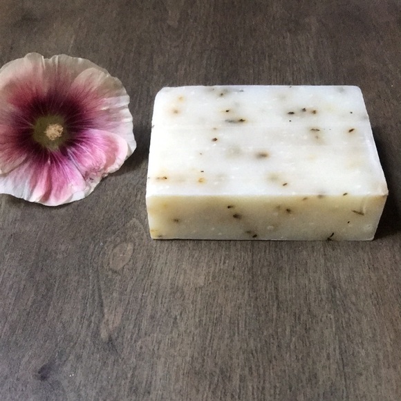 Organic PEPPERMINT CANDY cold press bar soap - Picture 2 of 8